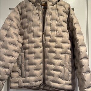 Men’s Hollister Tan Puffer Jacket, XL.